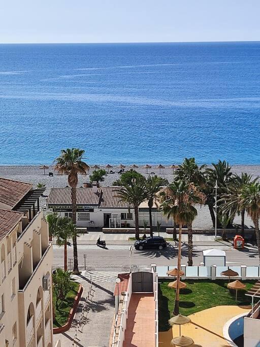 Primera Linea De Playa Almunecar